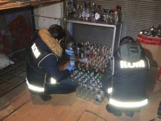 İ­s­t­a­n­b­u­l­­d­a­ ­b­i­n­l­e­r­c­e­ ­ş­i­ş­e­ ­s­a­h­t­e­ ­i­ç­k­i­ ­e­l­e­ ­g­e­ç­i­r­i­l­d­i­